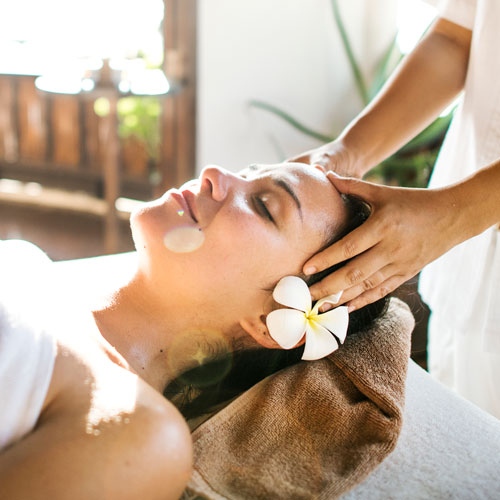 Oriental deep tissue acupressure massage